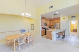 Photo #2: 20042587 Listing