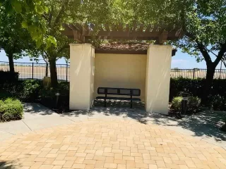 Photo #3: 20042588 Listing