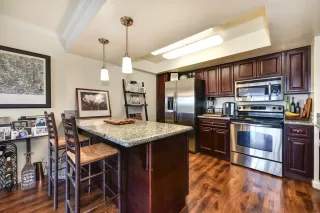 Photo #3: 20042801 Listing