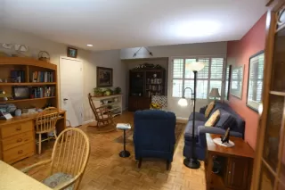 Photo #3: 20042844 Listing