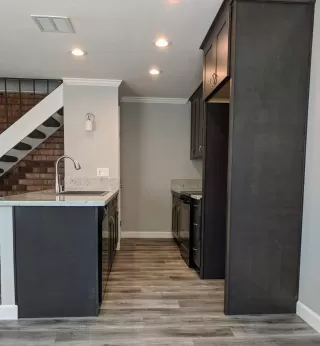 Photo #1: 20043428 Listing 