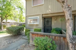 Photo #1: 20043440 Listing