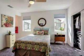 Photo #3: 20043516 Listing