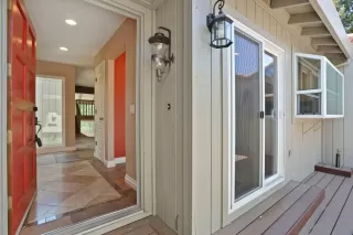 Photo #1: 20043860 Listing