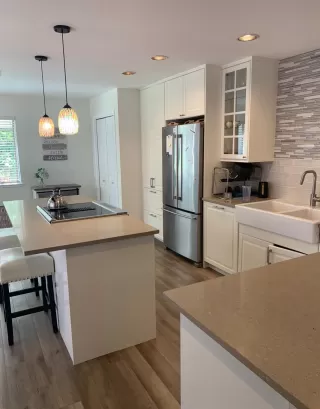 Photo #3: 20043893 Listing