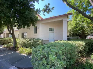 Photo #1: 20044080 Listing 