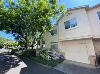 Photo #2: 20044080 Listing 