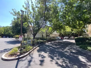 Photo #3: 20044080 Listing 