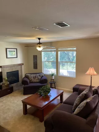 Photo #2: 20044539 Listing