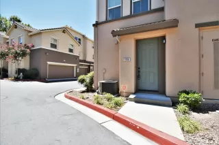 Photo #1: 20044688 Listing 