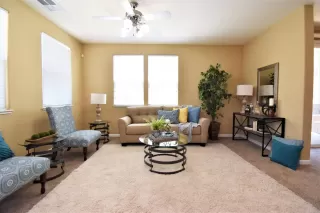 Photo #2: 20044688 Listing 