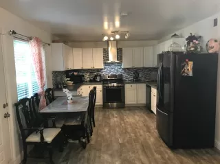 Photo #2: 20044756 Listing 