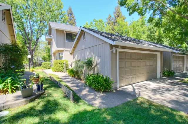 MLS: 20044898 Condo For Sale