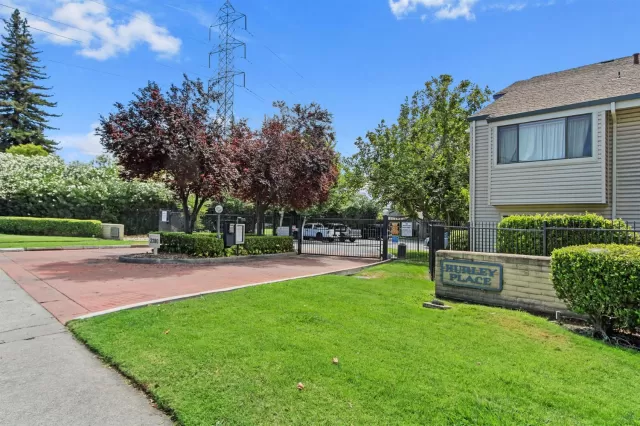 MLS: 20044915 Condo For Sale