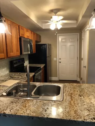 Photo #6: 20045053 Listing 