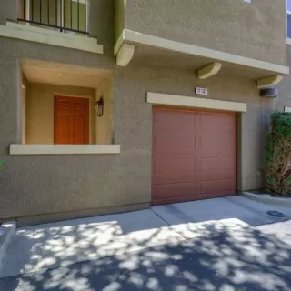 Photo #5: 20045154 Listing 