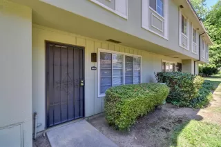 Photo #4: 20045183 Listing