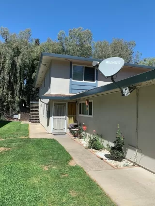 Photo #1: 20045270 Listing 