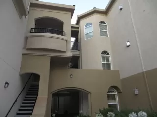 Photo #1: 20045305 Listing