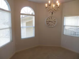 Photo #4: 20045305 Listing