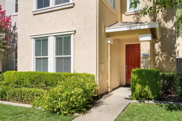 MLS: 20045653 Condo For Sale