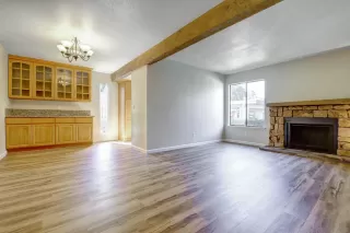 Photo #2: 20046074 Listing 