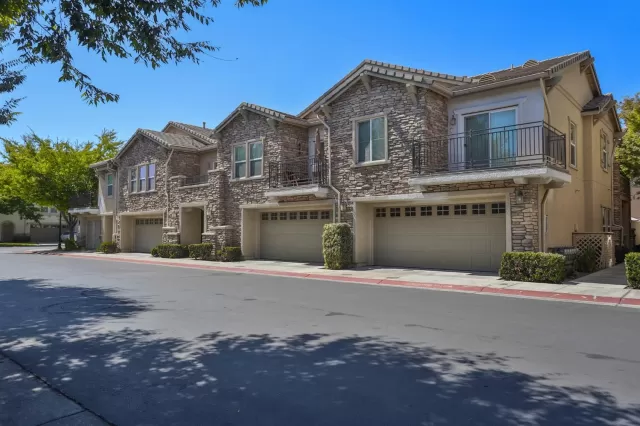 MLS: 20047344 Condo For Sale
