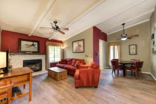 Photo #3: 20047468 Listing