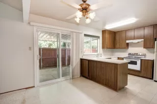 Photo #2: 20047591 Listing