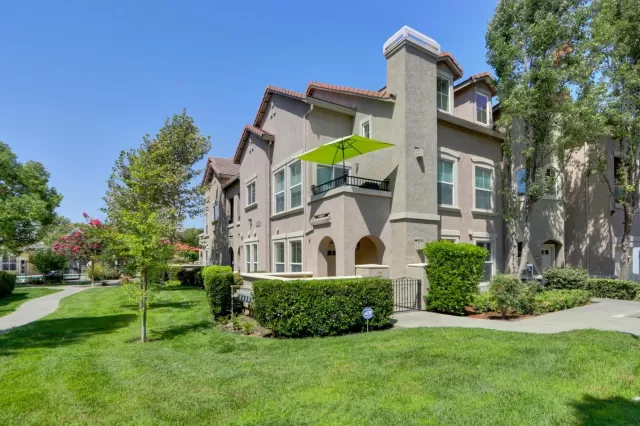 MLS: 20047596 Condo For Sale