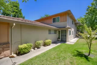 Photo #2: 20047651 Listing 