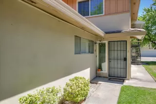 Photo #5: 20047651 Listing 