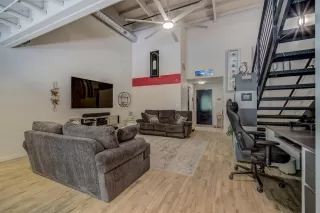 Photo #4: 20047735 Listing 