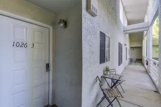 Photo #1: 20047911 Listing