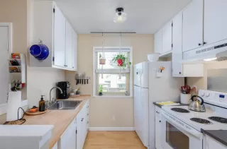 Photo #3: 20047938 Listing