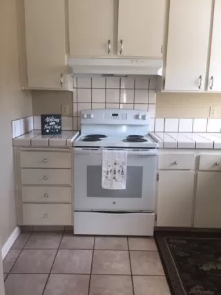 Photo #3: 20047946 Listing