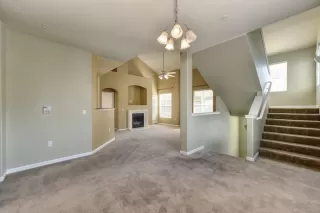 Photo #5: 20047992 Listing 