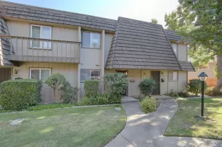 Photo #1: 20048094 Listing