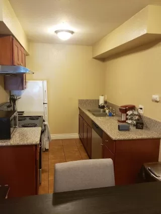 Photo #4: 20048249 Listing 