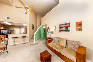 Photo #3: 20048679 Listing 