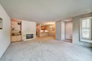 Photo #6: 20048855 Listing