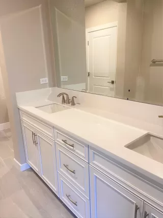 Photo #3: 20049024 Listing