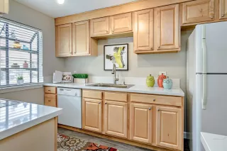 Photo #3: 20049044 Listing