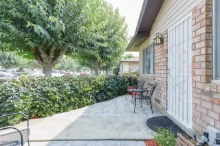 Photo #1: 20049373 Listing 