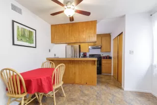 Photo #6: 20049373 Listing 