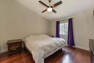 Photo #5: 20049638 Listing