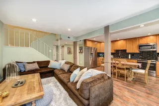 Photo #4: 20049898 Listing 