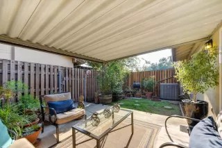 Photo #5: 20049898 Listing 