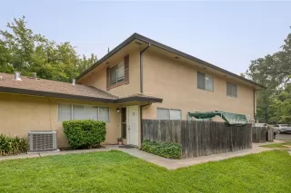 Photo #2: 20049999 Listing 