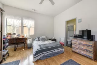 Photo #5: 20050229 Listing 